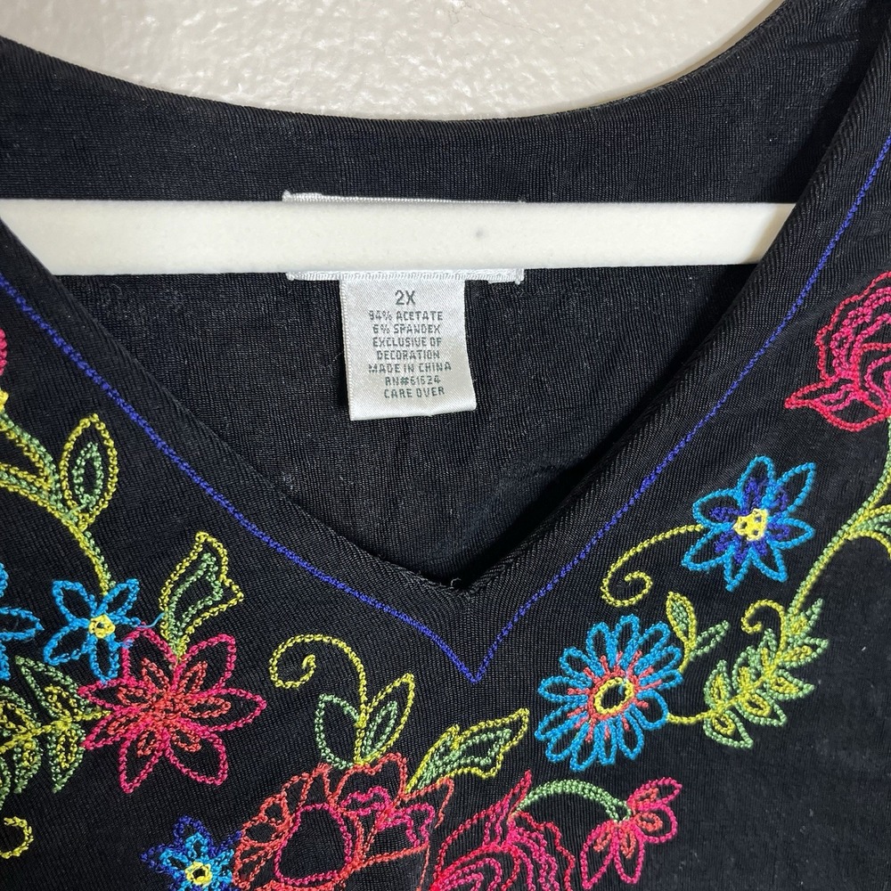 Women Tunic top 2x Relax Fit Whimsigoth Embroidered Dark Floral Witchy Romantic - Picture 8 of 9